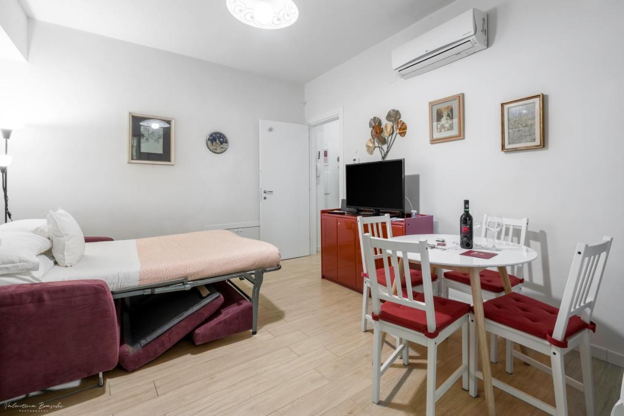 Wine Apartments Florence Masseto Esterno foto